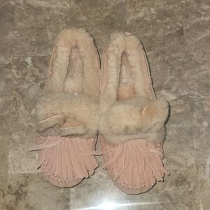 UGG Darlala Women's Slippers in Pink and Cream Bunny Ears
